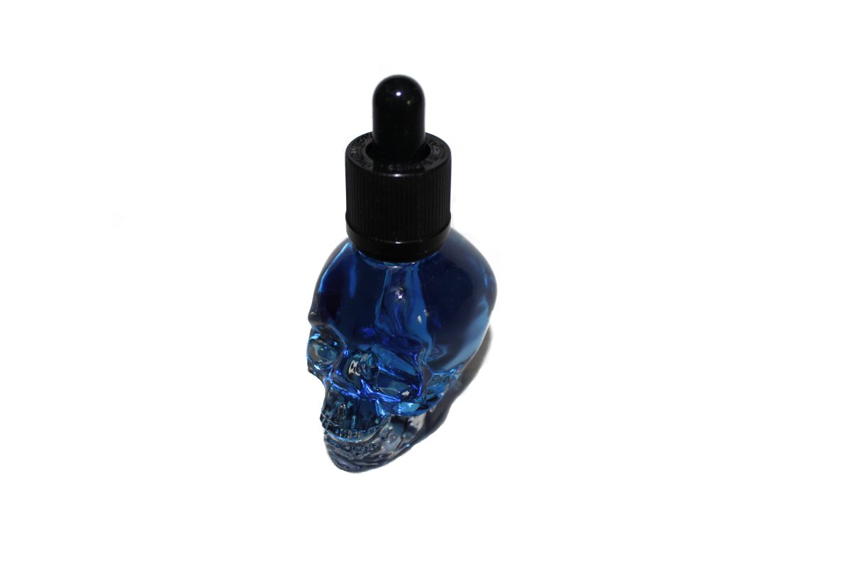 SkullLabs's tweet photo. Try our Amazing Satan's Slush with blue raspberry and a blueberry twist, tastes like a real slush but without the brain freeze! #Vaping https://t.co/IymPgpofGP