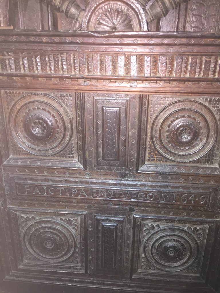BeechInfo's tweet photo. Dismantling a 17thC box bed for The Elizabethan House in Plymouth today. Features a rare makers name and date ... https://t.co/yMcIuc87to