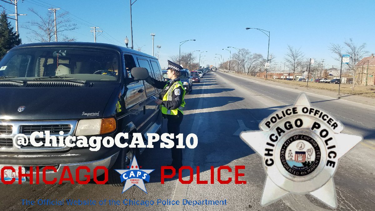 ChicagoCAPS10's tweet photo. ONLY 2 DAYS LEFT TO SIGN UP! Your chance to make a difference is knocking on your door. 31st N Kostner passing #CPDtest palm card. https://t.co/V4U5eRorrt