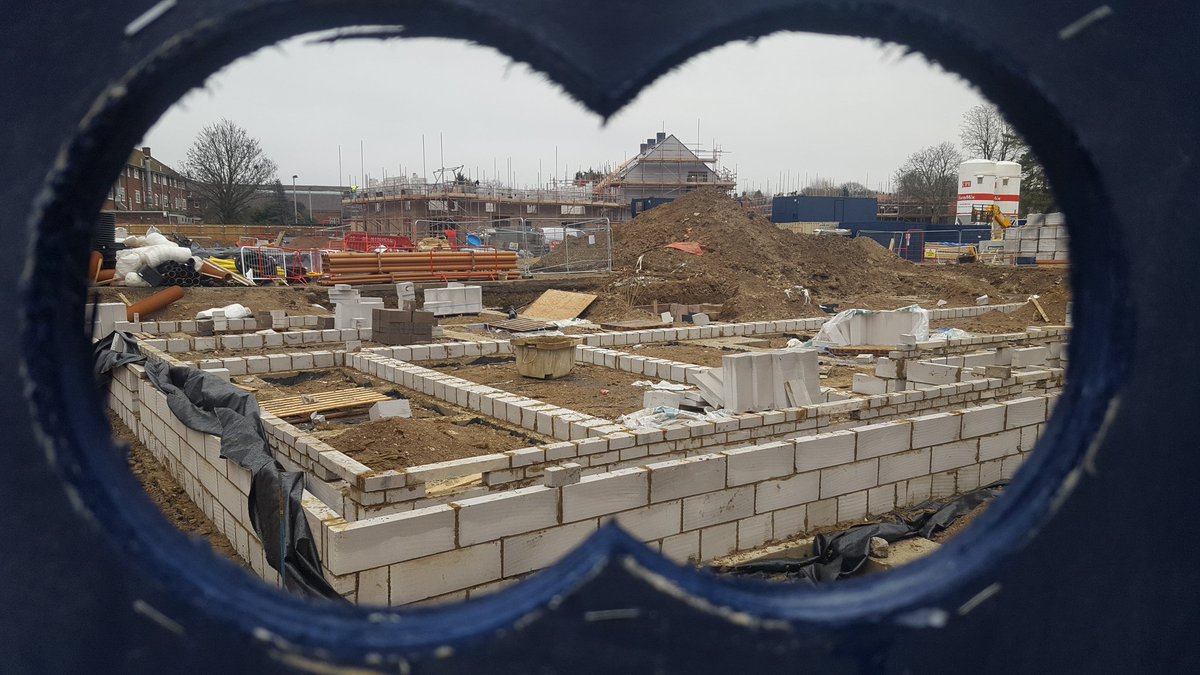 Life In Hitchin tweet media