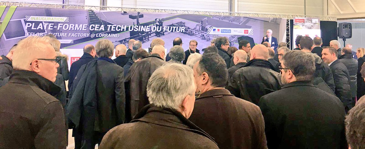 veronicapascboe's tweet photo. Yan Vincent director industrial @GroupePSA en inauguración #FFLOR. Claves del futuro: competitividad, calidad y flexibilidad. #industria40 https://t.co/XQAymIkSIm