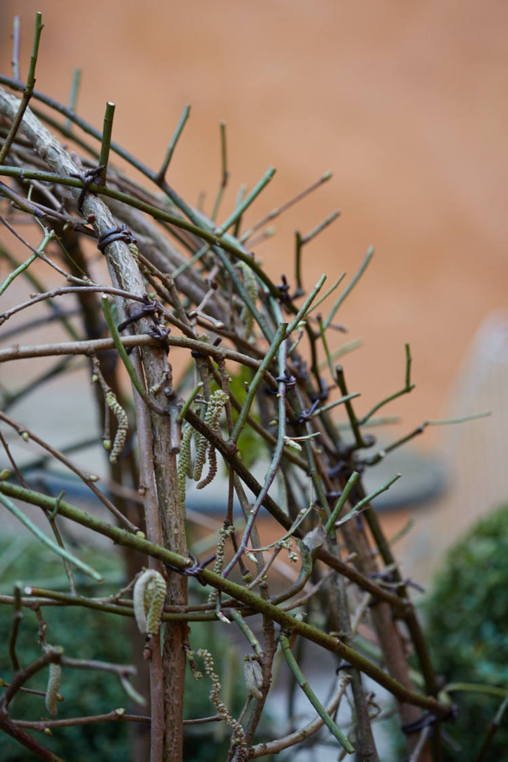 ArneMaynard's tweet image. New Garden Diary from @stevelannin &amp;amp; @BrittWillDyer | Pruning the roses arnemaynard.com/journal/garden… #gardenjobs #winterstructure #alltybela