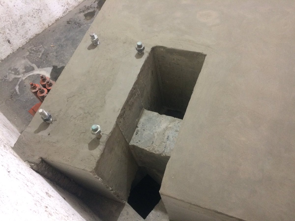grupoOB's tweet photo. Construcción de base para montacargas en módulo de ascensores, según especificaciones de carga por torsión. https://t.co/zXiZf4j3fH