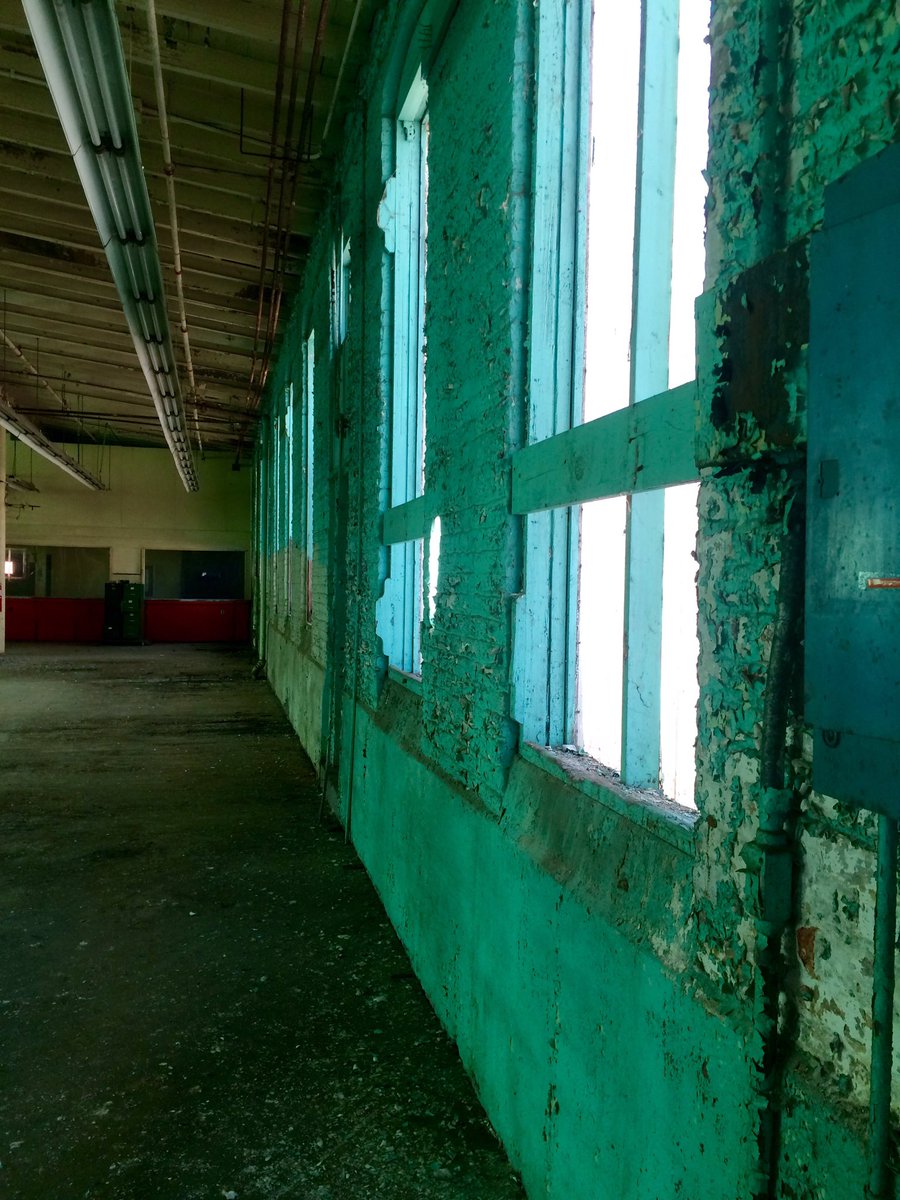 AugustaCanalNHA's tweet photo. Explored #KingMill this morning. Hope these walls brighten your day like ours. #AugustaCanal #historynerds #behindthescenes #loveaugusta โ๏ธ https://t.co/tB0DAzn6iw