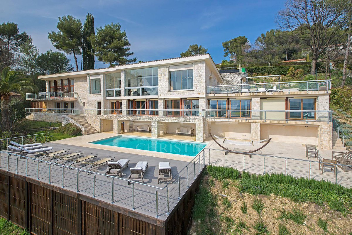 Michael_Zingraf's tweet photo. #Sale #SaintPaulDeVence #ContemporaryProperty #LuxuryRealEstate #FrenchRiviera
Full story here: https://t.co/zeFkFNeGJl https://t.co/qyvRjyyXH5