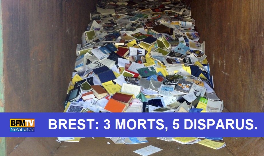FrancisKabell's tweet photo. Aksidant e levraoueg #Brest: kouezhet eo ar stalennoù ma oa renket dastumadeg levrioù Mikael #Madeg. 3 den marv, 5 den aet diwar-wel. #bzhg https://t.co/TTgLUGsaby