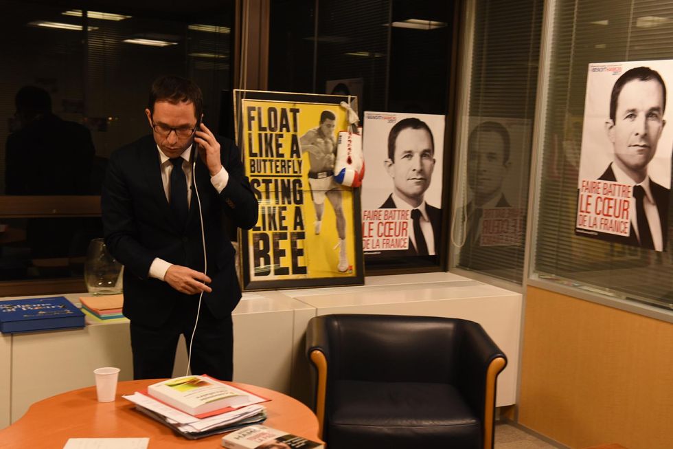 .<a href="/yanisvaroufakis/">Yanis Varoufakis</a> says Europeans should be excited about <a href="/benoithamon/">Benoît Hamon</a> winning the French presidency. diem25.org/yanis-varoufak…