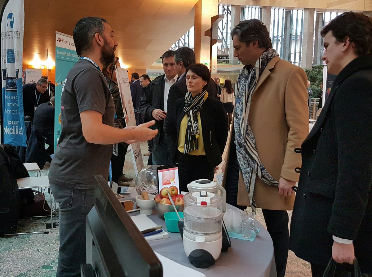 Merci <a href="/laurentsolly/">Laurent Solly</a>, <a href="/juliette_jarry/">Juliette JARRY</a> et <a href="/isabelleguillau/">Isabelle Guillaume</a> pour votre visite ! #DigitalSummit <a href="/auvergnerhalpes/">Auvergne-Rhône-Alpes</a>