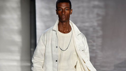 UrbanDaddy's tweet image. NYFW: Men's is back. We're getting all fun and social about it. #NYFWM dadd.io/2kLRV0z