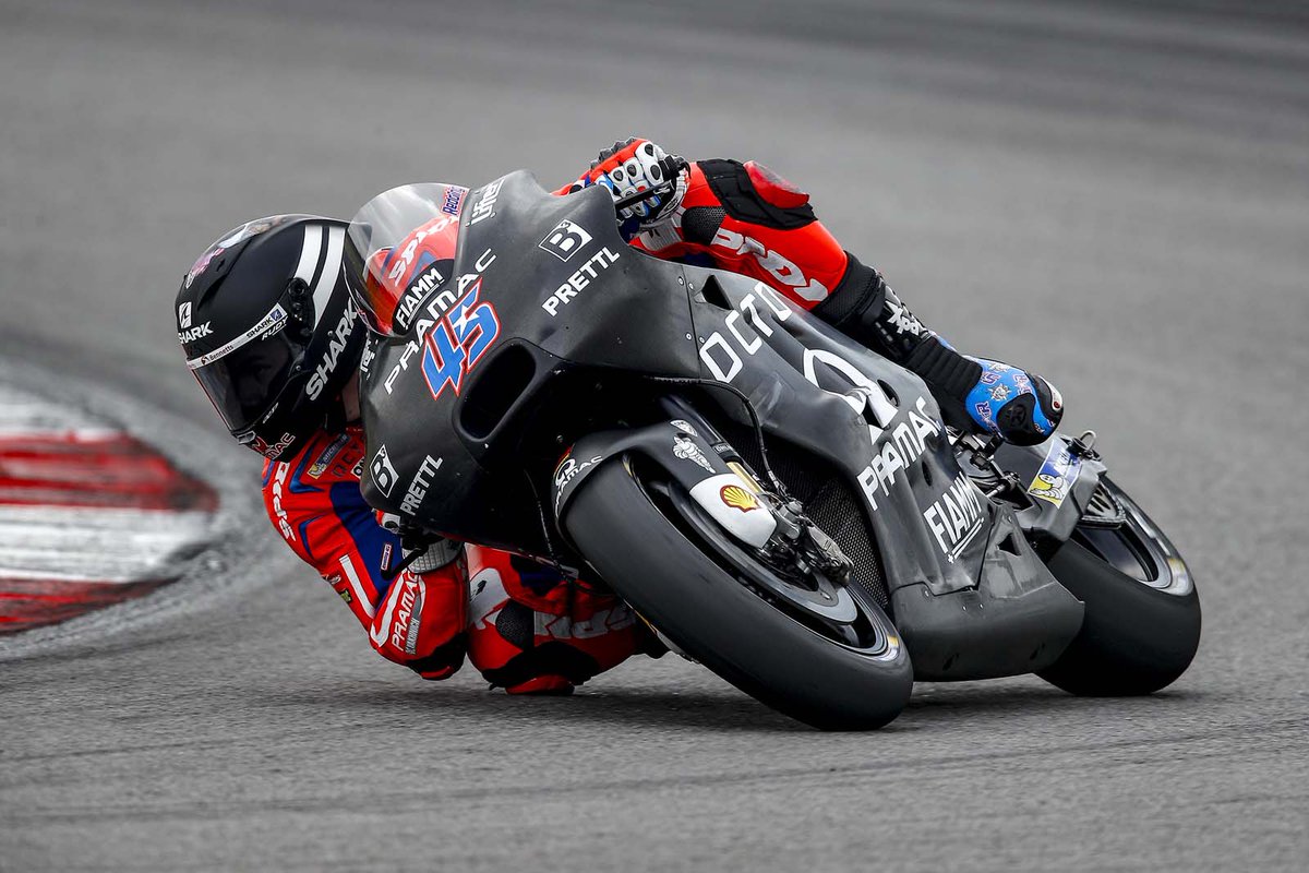 Positive start for <a href="/Reddingpower/">ReddingPower</a> on the opening day of the IRTA #SepangTest: ducatiukracing.com/pages/racing/d… #forzaducati