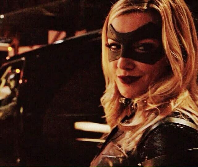 PLLsele's tweet photo. LAUREL IS THE ONLY BLACK CANARY. @mguggenheim @geoffjohns @ARROWwriters @GBerlanti #NoLaurelNoArrow @briforsul @KTANCH #blackcanary https://t.co/1MtDOc60ym