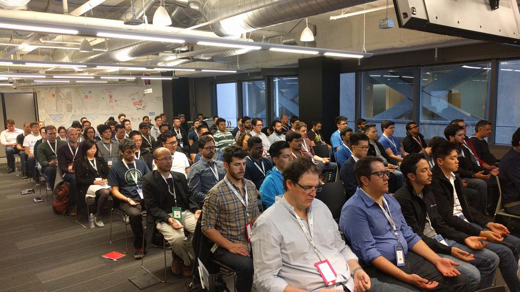 jozefvodicka's tweet photo. Intensive focus and relaxation
#LPA17 startups meditating at @google #launchpadspace https://t.co/ti4R8isslT