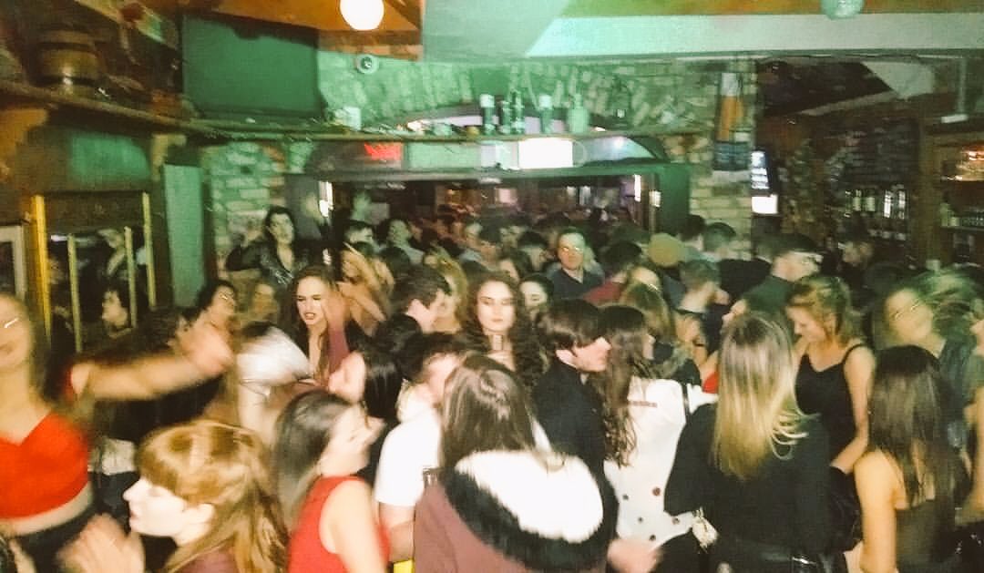 What a rocking night we had last Monday in <a href="/FlannerysDublin/">Flannery's</a> <a href="/vintageflans/">FlannerysVintageBar</a>. More of the same tonight from 12 bells. Yehaw