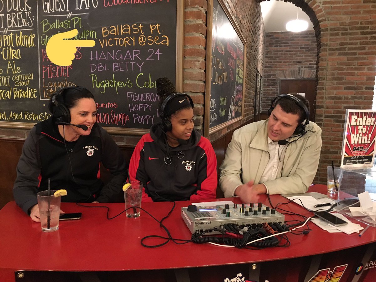 ESPNFresno's tweet photo. Join us tonight at the Mad Duck inside @CampusPointe559 from 6-7pm for the #FresnoState Basketball Coaches Show! https://t.co/dasZLD49Ta