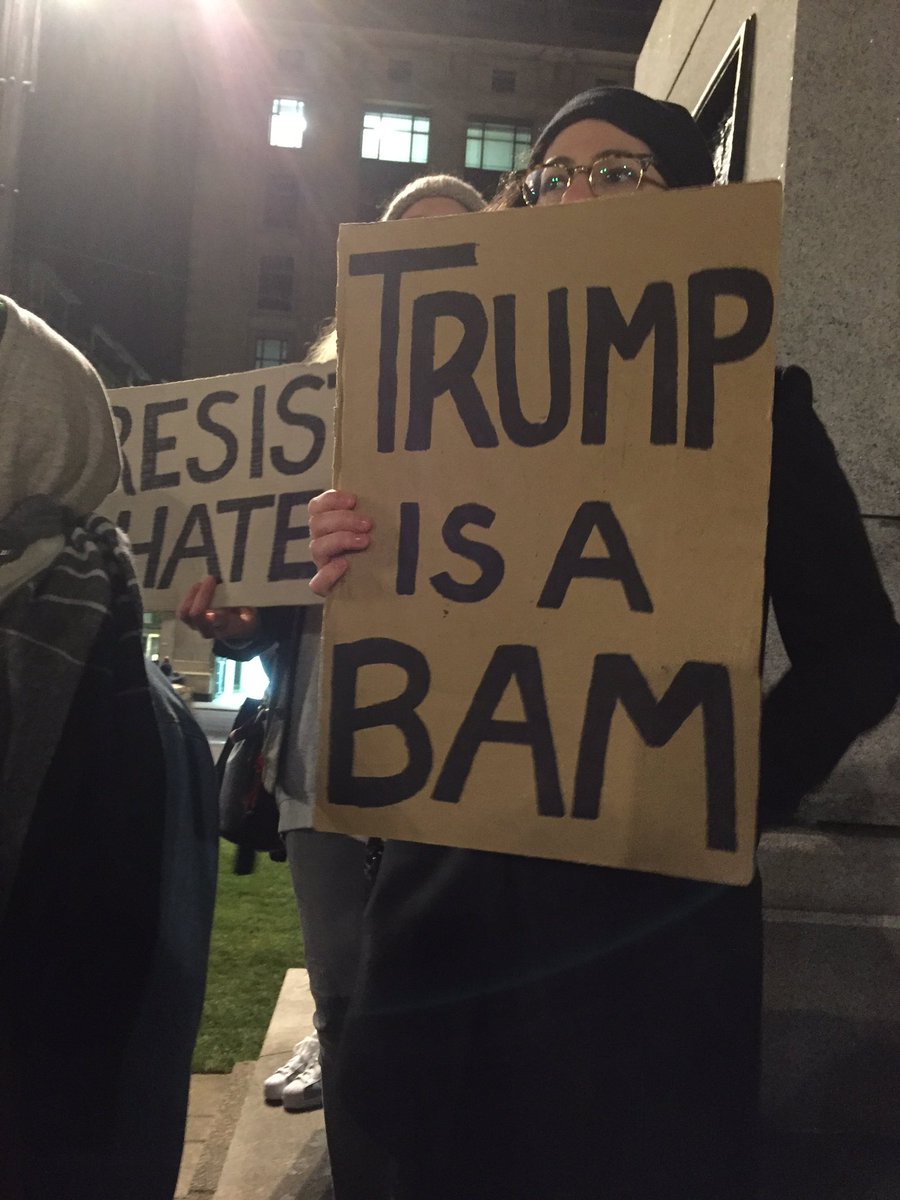 ..And another: for those connoisseurs of Scottish protest signs 2/ Glasgow #StandUpToTrump #MuslimBan