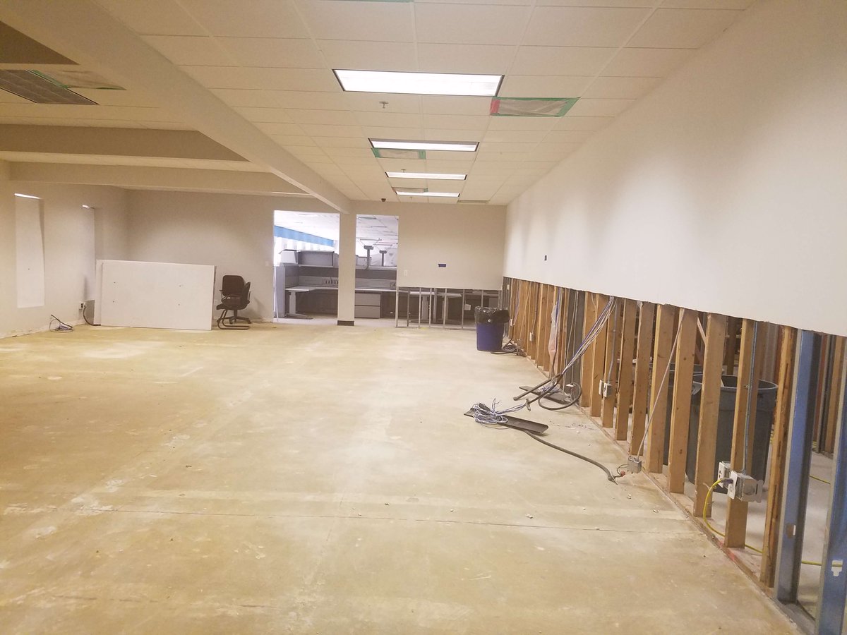 ProRestoreINC's tweet photo. Contact us now. We provide 24/7 water damage repair services in Michigan. https://t.co/PLjhVom5y2 #prorestore #puremichigan #prorestore https://t.co/UzK9rybPSp