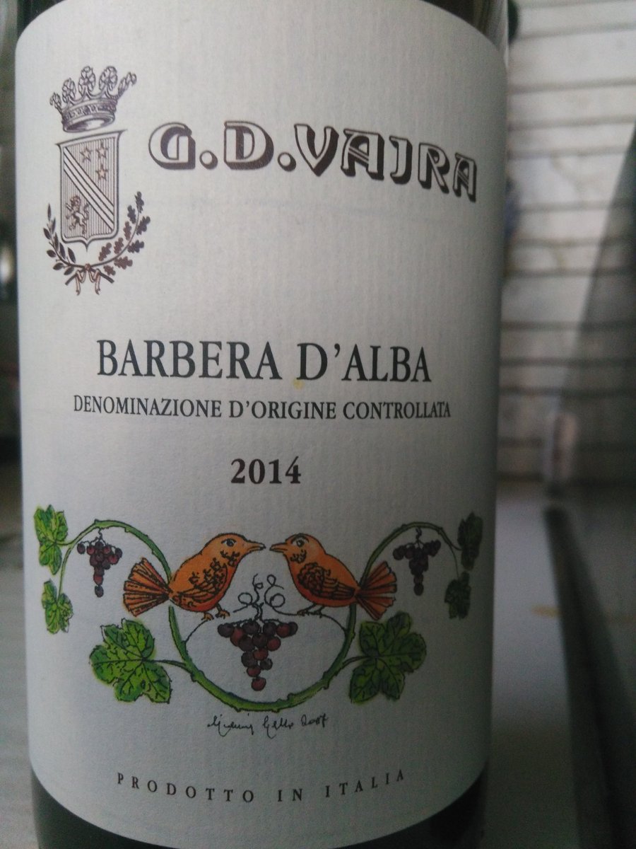 superbaccoff's tweet photo. @gdvajra @ilovelanghe @TuLangheRoero @vinidelpiemonte @vinipiemontesi #Barbera 14  di grande personalità, profumi di rose, ottima beva https://t.co/45MtSgdmsg