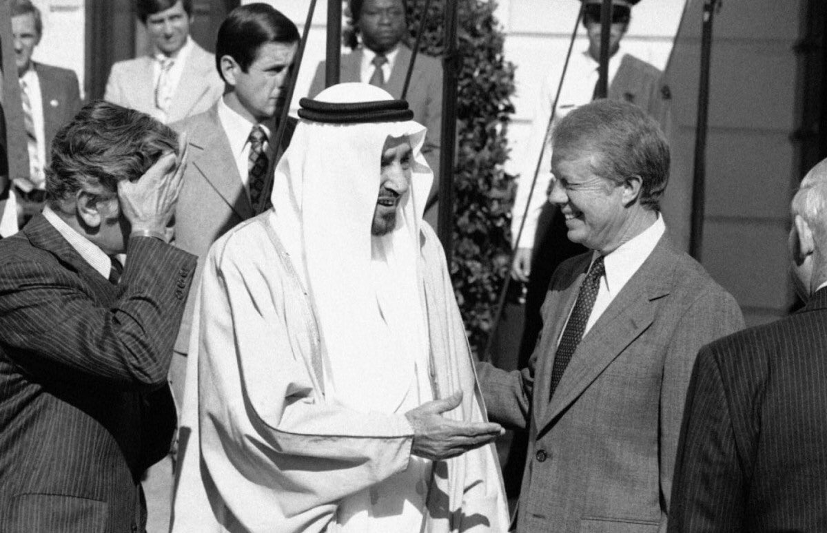mansour_y's tweet photo. هسى من نغزو الكويت ونسرگ نفطهم، الأميركان دا يبيعون الخليج https://t.co/rwr9VAeixZ