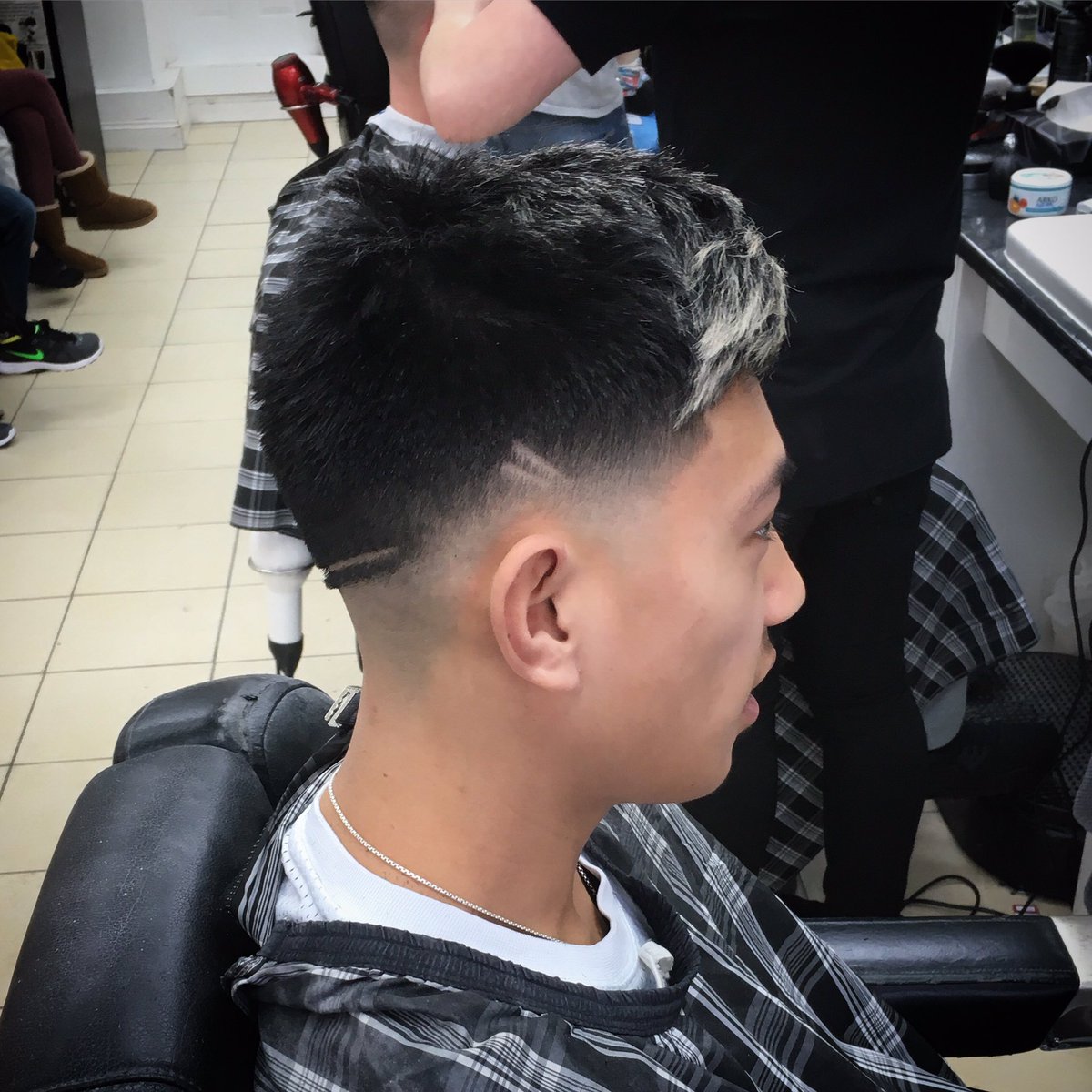robbsta123's tweet photo. #textures #skinfade @AndisCoUK #andis https://t.co/wBTh8yiYqB