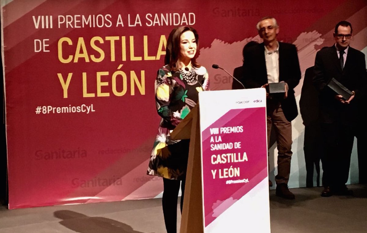 Zamora24horas's tweet photo. Los farmacéuticos de CyL, premiados por el "éxito" de la receta electrónica https://t.co/Z8jt4xbVBv #8PremiosCyL https://t.co/fGPPMv4me1