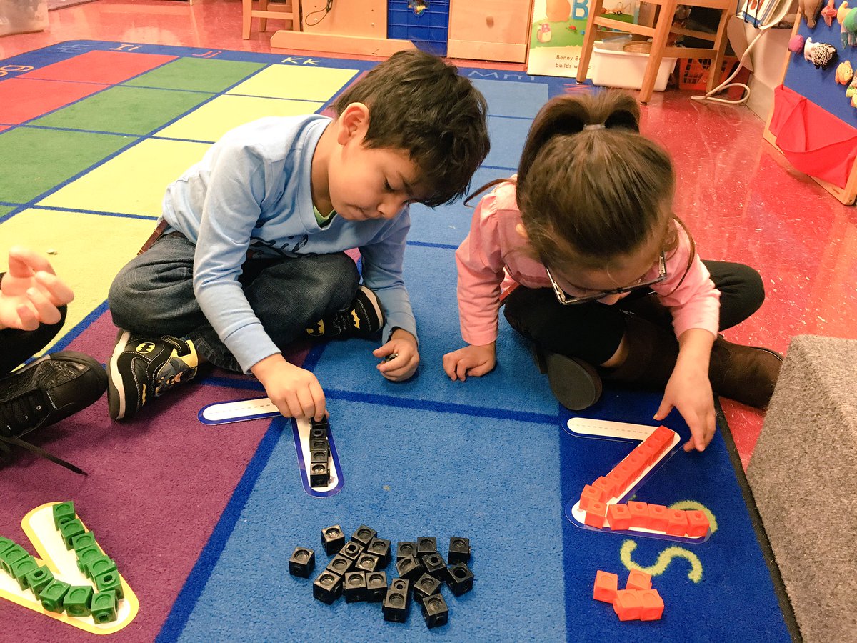 preschoolstars's tweet image. Today this small group worked on letter formation and identification by following the numbered arrows on alphabet cards. #tieredinstruction