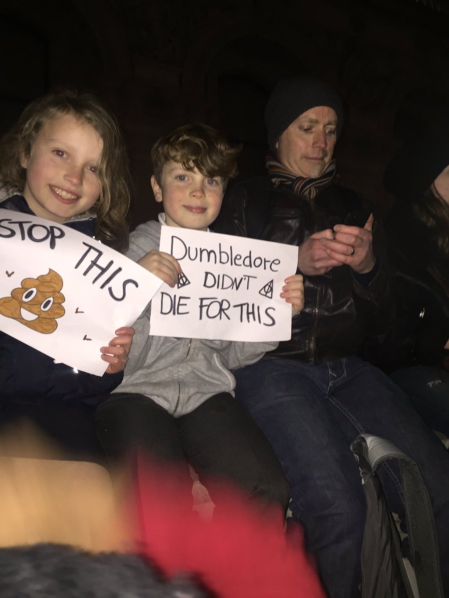 JenniCawley's tweet photo. Fave sign from #TrumpProtest https://t.co/muFVvEY4Du