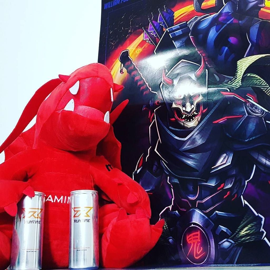 Caption this 😍❤ @RuntimeGG #runtime #overwatch #energy #test #healthy #gaming #esports #eS… ift.tt/2kkbd0z