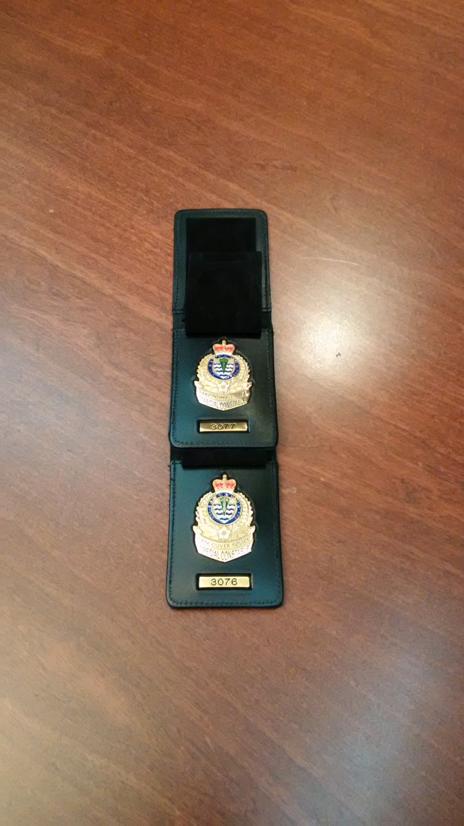 AdamPalmerRCMP's tweet image. Pleasure to #SwearIn 2 new #VPD #TechCrime specialists as #SpecialConstables this morning @VancouverPD