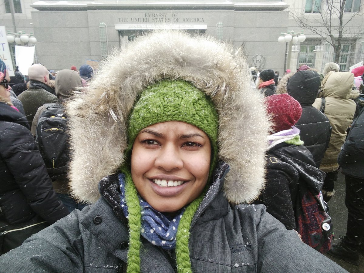 kaushib1's tweet photo. People coming out to preserve diversity in freezing cold weather. Doesn't get more Canadian than that (there were timbits too)! 😍 #NoBanOtt https://t.co/e7Me40o85H