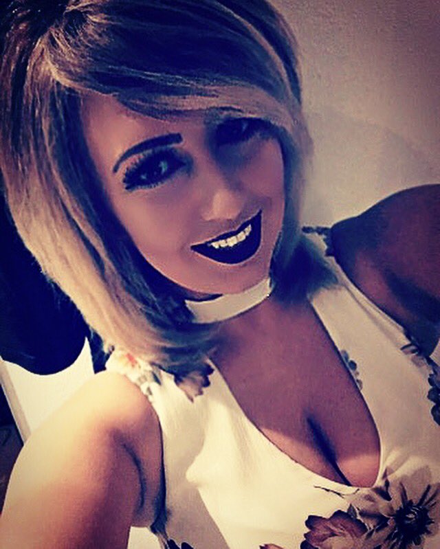 JoRogerson's tweet photo. Night two ✌🏻💃🏻🍸 #Newcastle https://t.co/aF0lPEPL9s