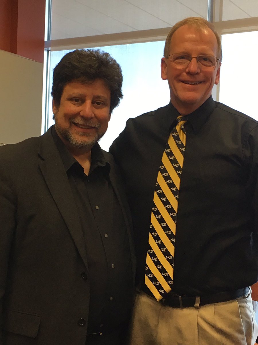 GatewayPrez's tweet photo. Great partners make for great opportunities! @GatewayPrez @Boone_County @dr_poe #gatewaypartners https://t.co/seQBAwlEMK