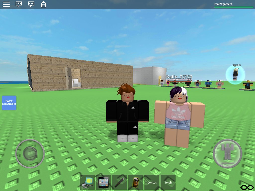 Bloxxers On Twitter Fan Pic At Kavra Roleplay Area Kavra - roblox kavra fan game