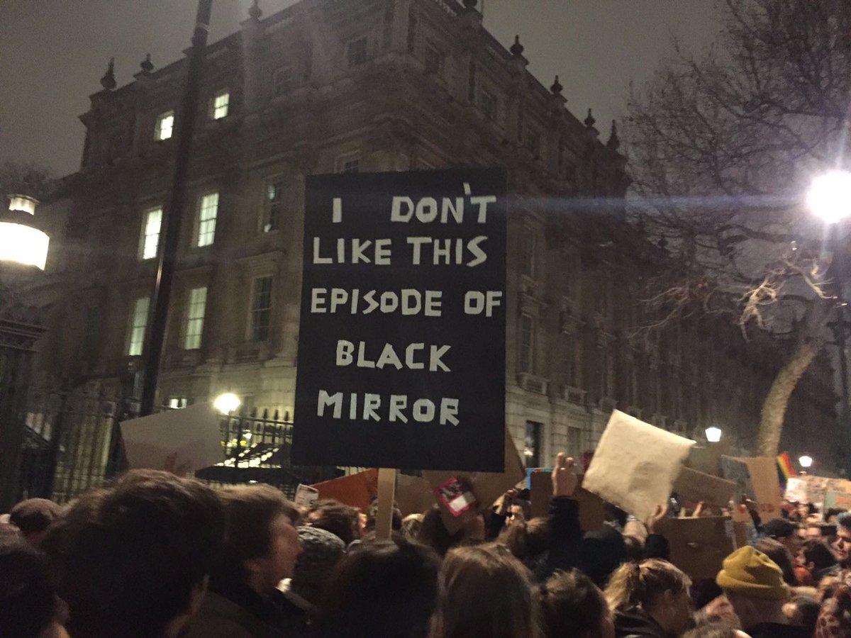 paulwtrueman's tweet image. Spotted by my ace friend in Exeter tonight.