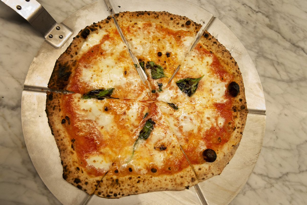 Här är stans godaste pizza om man frågar Stockholms italienare.  mitti.se/mat/krog/stans…
#pizza #Stockholm #Food
