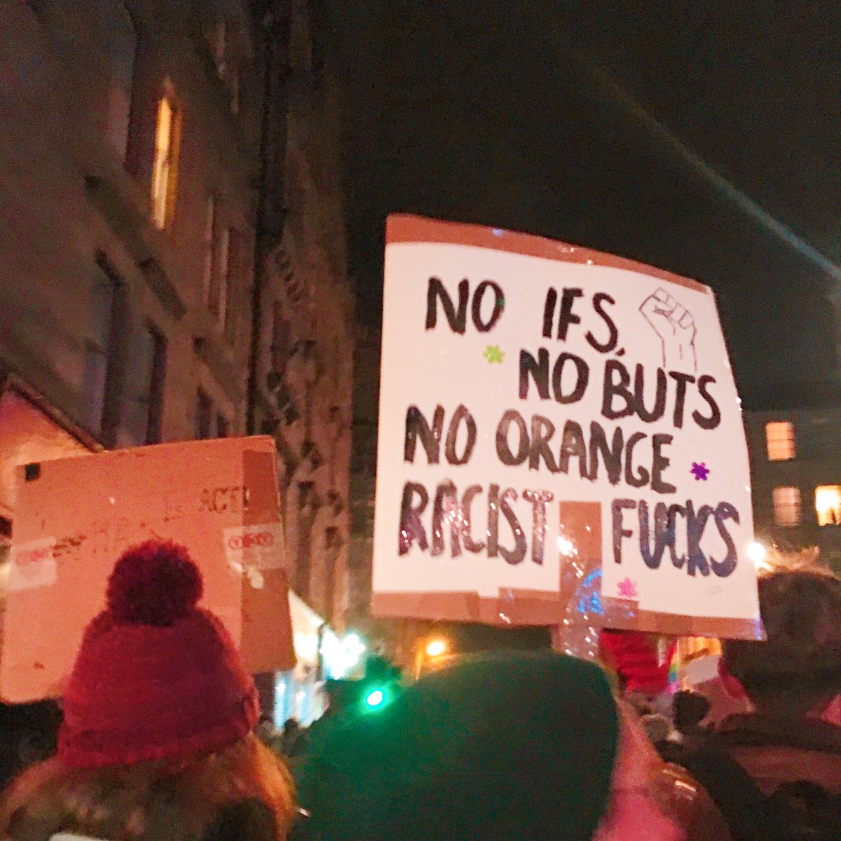 eversojuliet's tweet photo. 🍊🚫 #ScotlandAgainstTrump #MuslinBanProtest https://t.co/0f38NH22AU