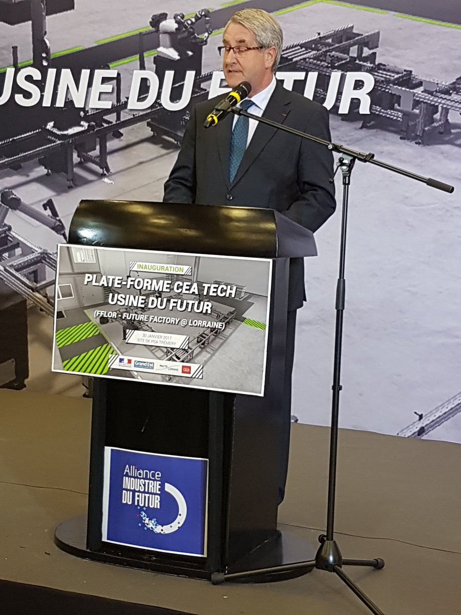 iheliotcouronne's tweet photo. Inauguration plate-forme #FFLOR @GroupePSA Tremery Laboratoire d'innovation ouverte #CEAtech au service #industriedufutur @regiongrandest https://t.co/Zk67g5ncTY
