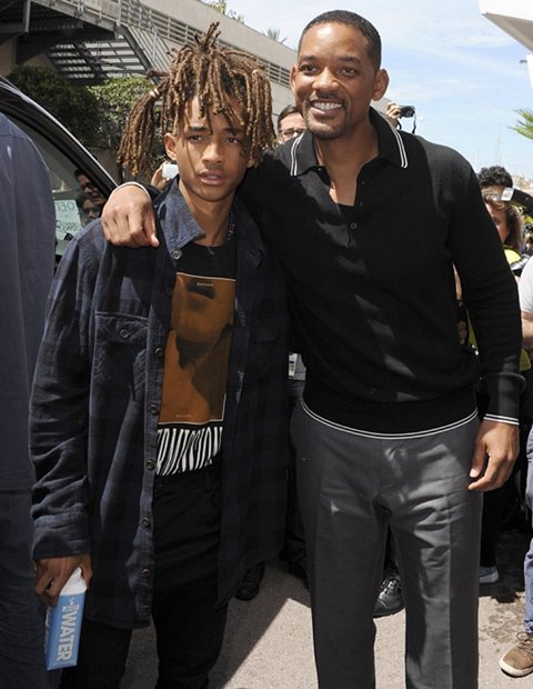 WillSmithBr_'s tweet photo. ''👀''- Jaden postou no face ❤️ https://t.co/L5WfsAu6LL