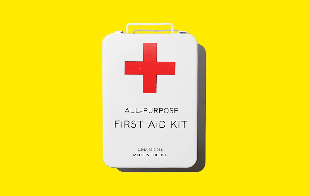 MatreshkaFit's tweet photo. Exactly What Every Grown-Ass Woman Should Keep In Her First-Aid Kit https://t.co/NtF4GjUYJC https://t.co/oUMyWW9u4l