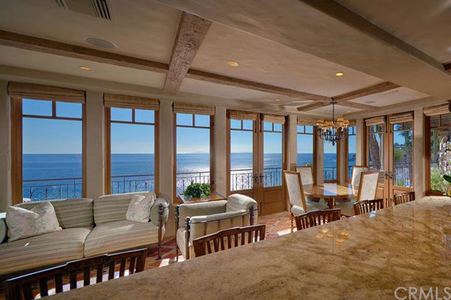 RealtorAmySims's tweet image. Among the truly select beaches in Southern California, Irvine Cove is the most scenic and tranquil. $51,000,000 in #LagunaBeach NP16095593