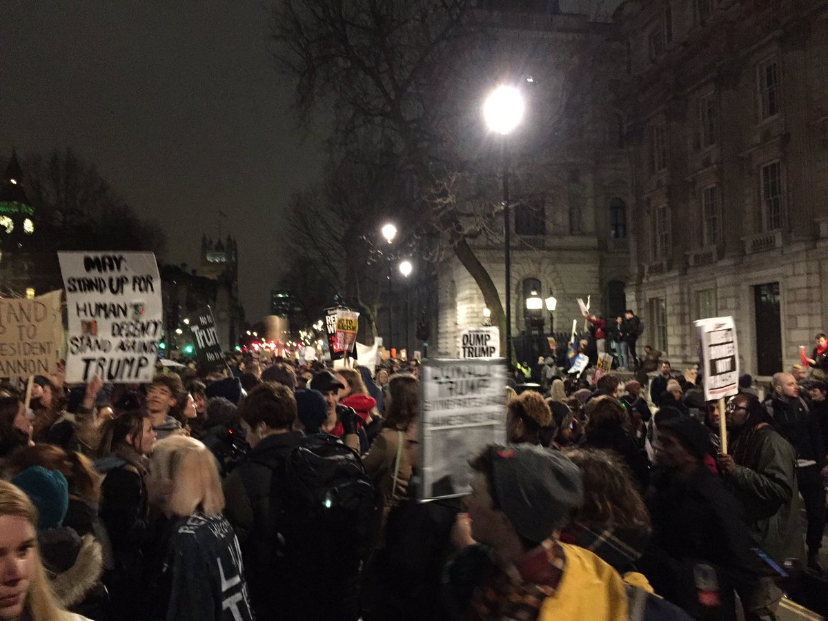 AntiRacismDay's tweet photo. Still #MuslimBan protest at Downing Street #dumptrump #StandUpToTrump https://t.co/6pXvhkkKno
