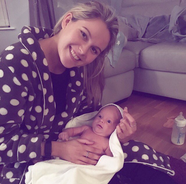Jordanne_asha's tweet photo. He loves bathtime🛁 https://t.co/LKIE75a23Y