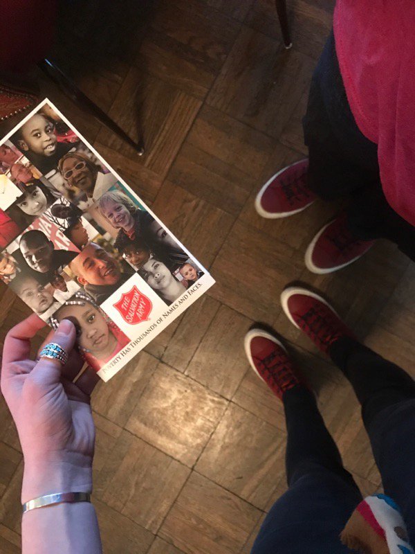 RedChuckGuys's tweet image. Red kettles. Red chucks. Real progress. bit.ly/2jMeN2p