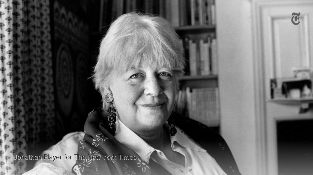 nytimesbooks's tweet photo. Emma Tennant has died. Her many novels explored the borderland between reality and dream. https://t.co/DQC6Itvjei https://t.co/hTFXAggFBG