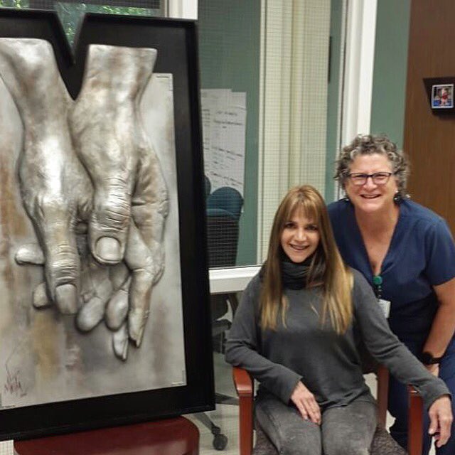 MildredVeitia's tweet photo. "By Your Hand" - Delivering a piece full of love, support and compassion for the Jackson Rehabilitation Hospital at the Jackson Memorial ✨ https://t.co/vIdOFYNAxD