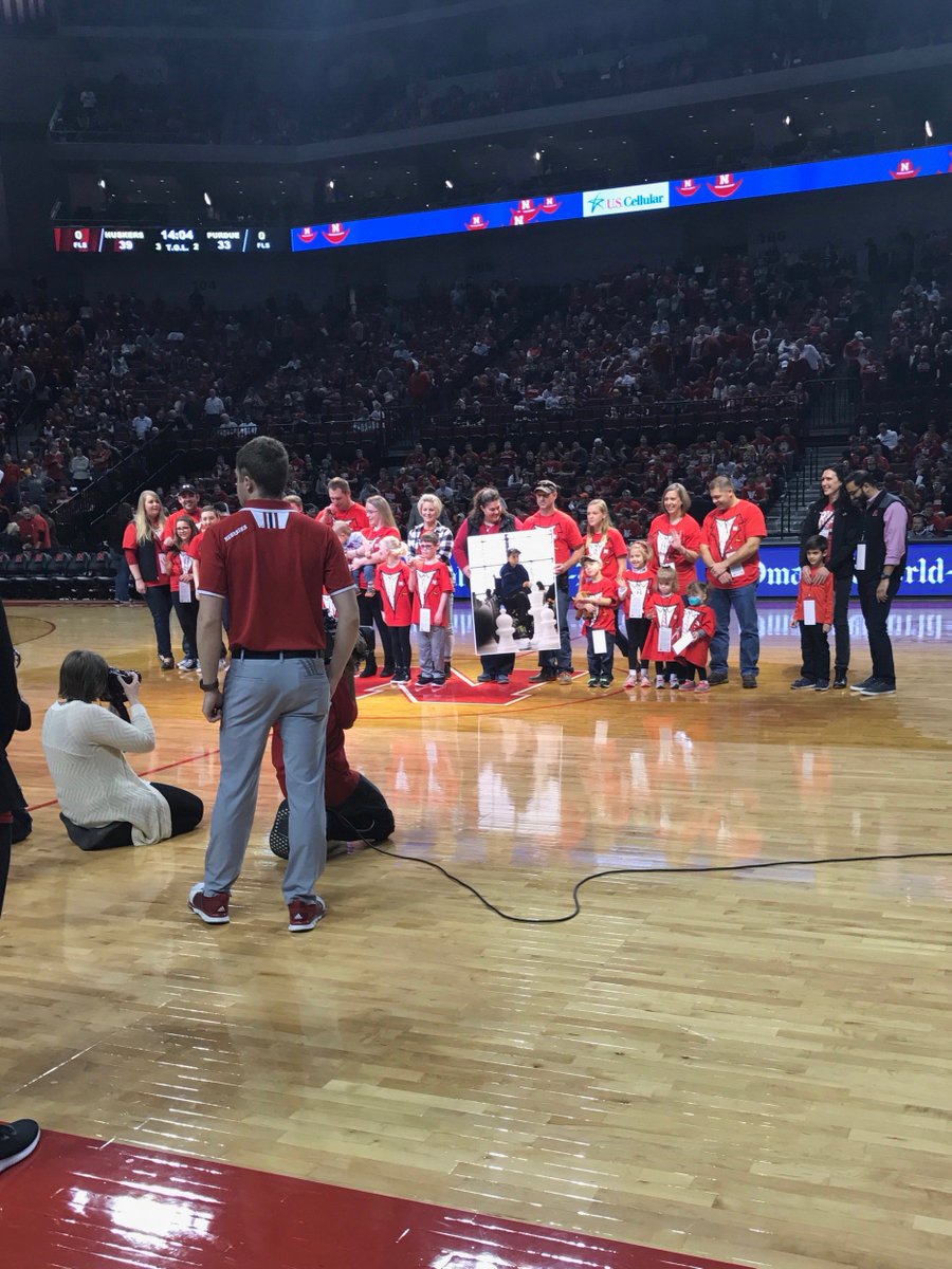 NebraskaMed's tweet photo. Thanks to @HuskerHoops for recognizing 5 of our pediatric #cancer patients, including Levi who recently lost his heroic battle. #AveryStrong https://t.co/CpnabVHCmx