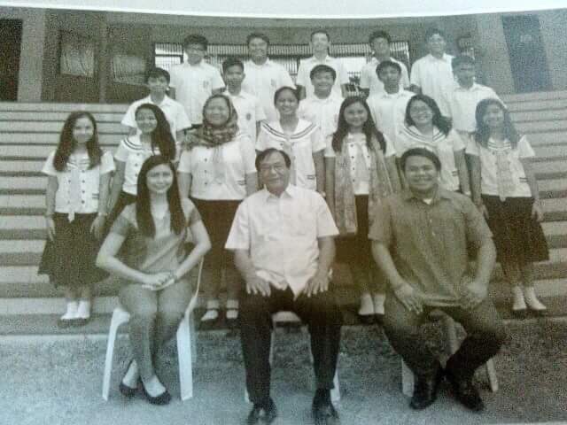 ceejay_eic's tweet image. 2015-2016 yearbook and I&apos;m already there! #8H #TransitionProgram #firstadvisoryclass ❤️❤️❤️