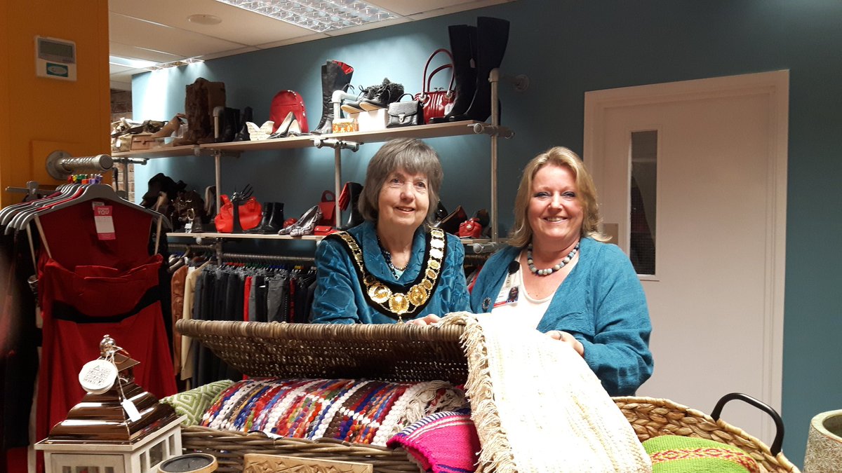RetailChc's tweet image. Wow what a night! Fantastic turnout for our preview evening for our brand new lifestyle shop @wadebridge opening tomorrow at 10!