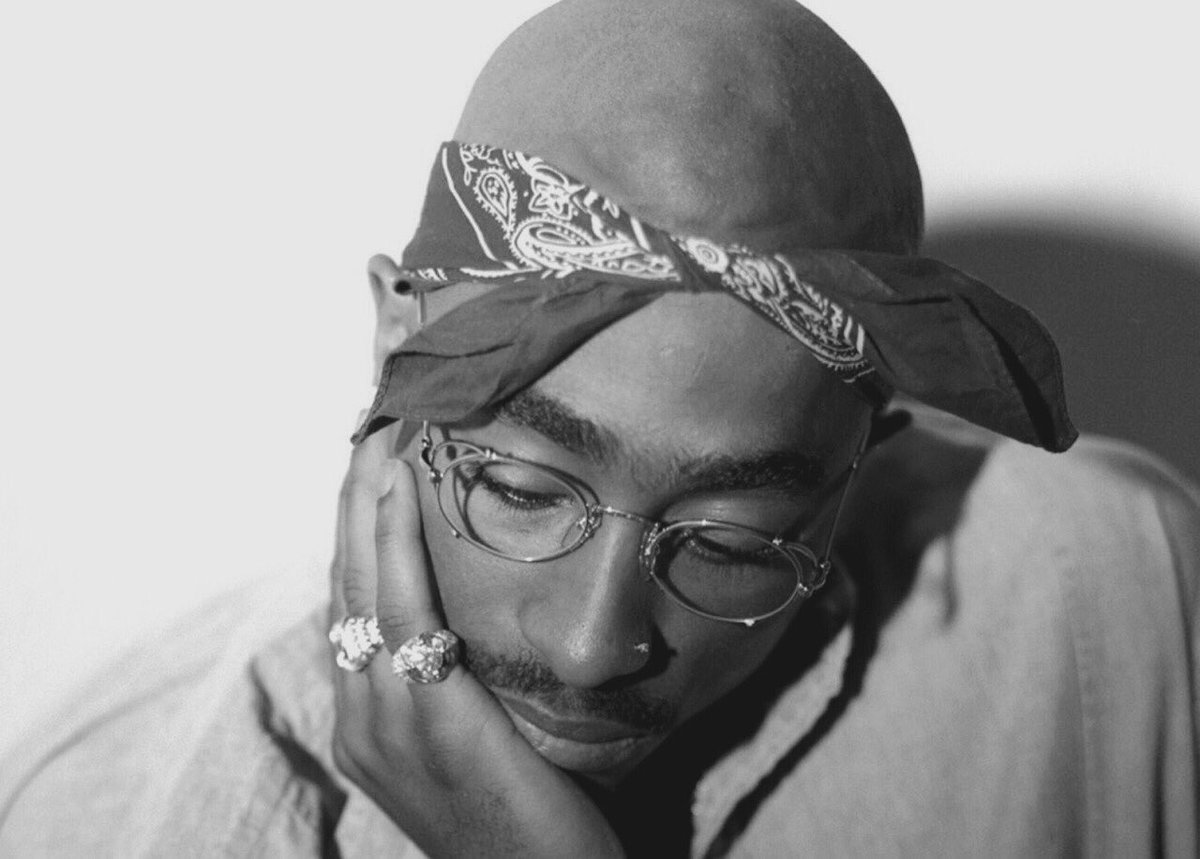 TupacShakurLC's tweet photo. https://t.co/ZTl4i5qTRu