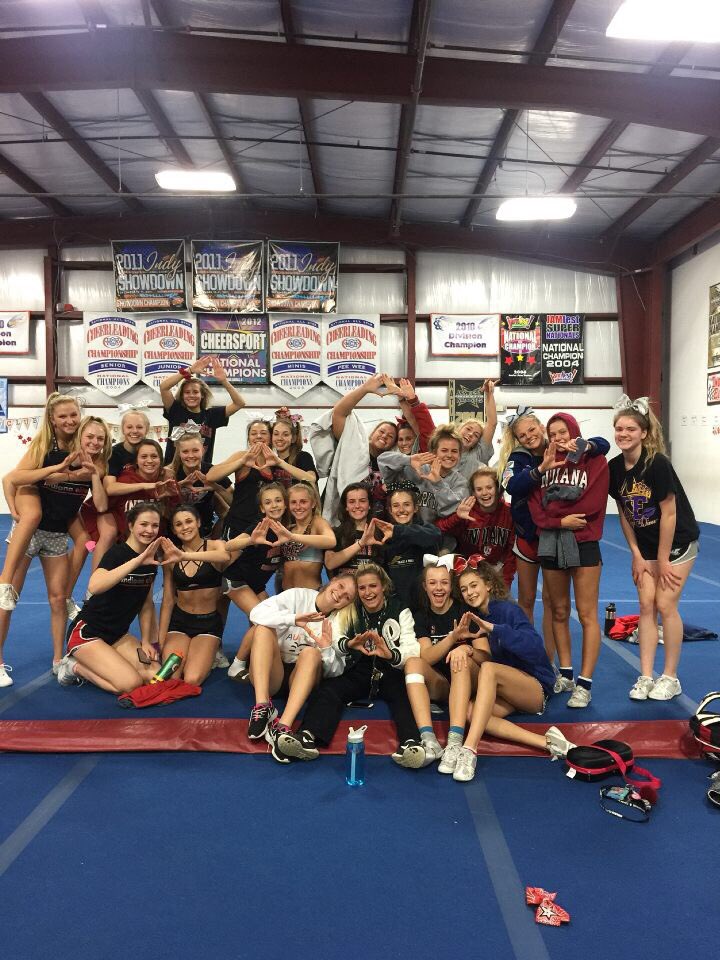claireakemp's tweet photo. Killer practice #diamondstrong #miega💎😁💕 https://t.co/GT1UDDpiF0