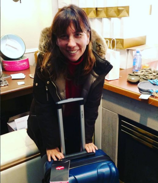 #ICYMI: #CreativeCoalition President and CEO Robin Bronk (<a href="/rbronk/">Robin Bronk</a>) showing off her <a href="/OlympiaUSA/">Olympia USA</a> luggage at the #IndieLounge gifting suite!